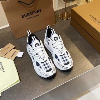 Burberry thick-soled sports shoes