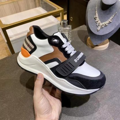 Burberry thick-soled sports shoes - Image 4