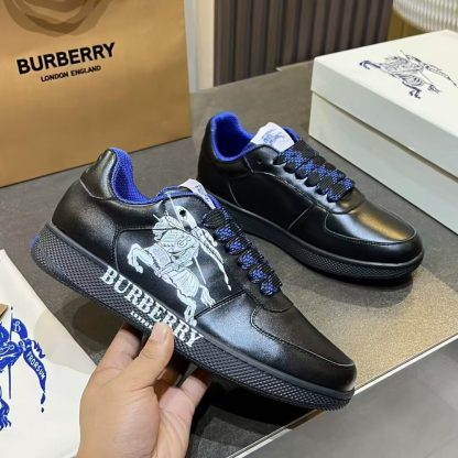 Burberry Classic Shape Patterned Sneakers - Image 4