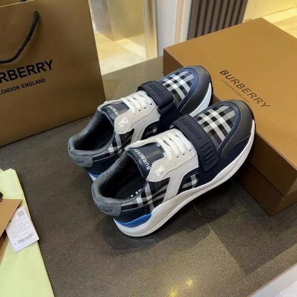 Burberry thick-soled sports shoes - Image 4