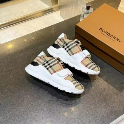 Burberry thick-soled sports shoes - Image 3