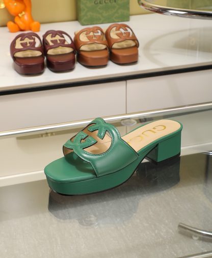 Gucci platform slippers - Image 4