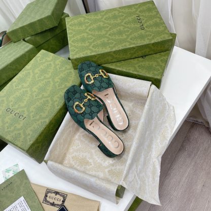 Gucci horsebit shallow design with square toe and three-dimensional square heel slippers - Image 2