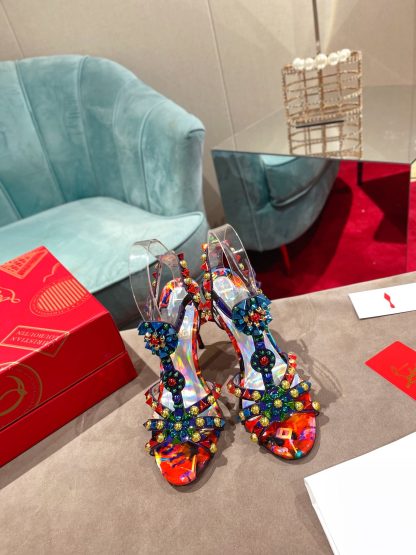 ChristianLouboutin stylish and exquisite spiked high heels - Image 3