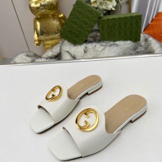 Gucci flat slippers