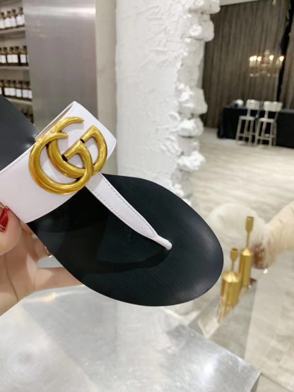 Gucci Double G buckle ribbon square toe flat slides - Image 3