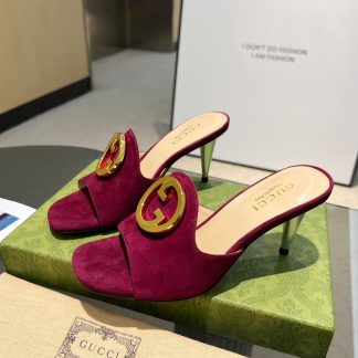 Gucci's classic high-heeled slippers are a must-have for summer
