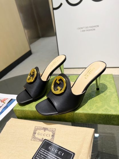 Gucci's classic high-heeled slippers are a must-have for summer
