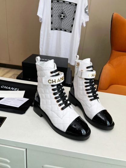 Chanel white leather boots worth putting away in the closet for autumn and winter - Image 2