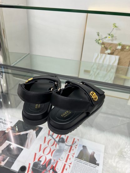 Gucci's new GG sandals - Image 4