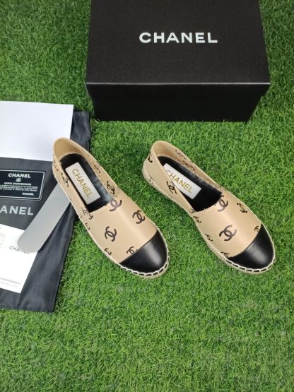 Chanel early spring sunshine apricot black new fisherman shoes - Image 2