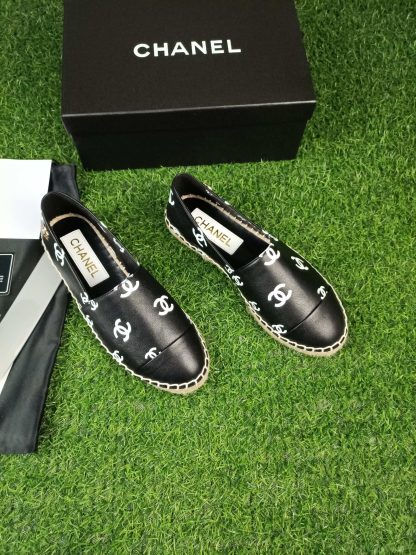 Chanel early spring sunshine black new fisherman shoes - Image 2
