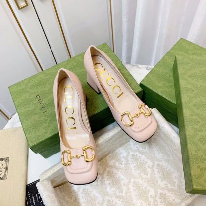 Gucci's new horsebit buckle (same style for shoes and sandals) - Image 3