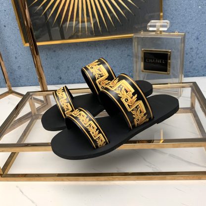 VERSACE flat sandals - Image 3