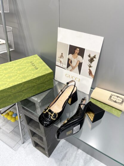 Gucci's new horsebit chunky heel shoes for early spring - Image 2