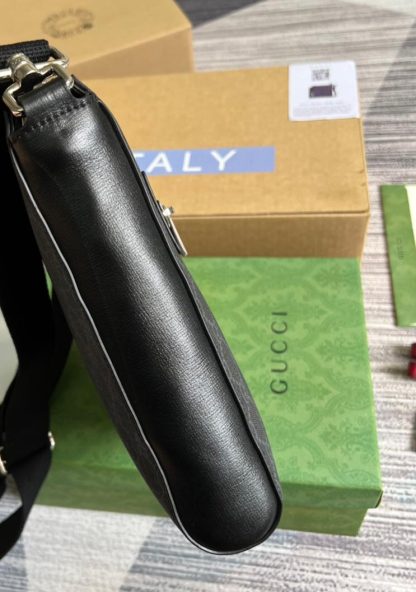 Gucci men's stylish bag - Image 4