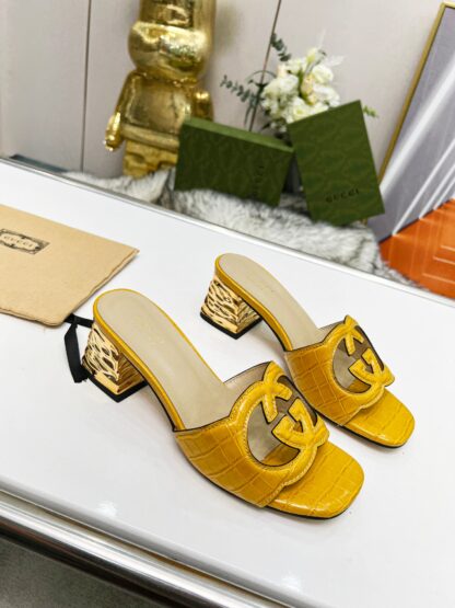 Gucci mid-heel slippers - Image 4