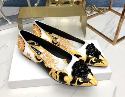 VERSACE classic printed pointed flat casual shoes - Image 3