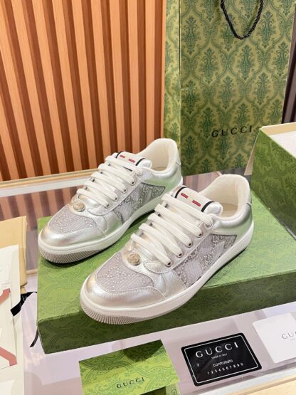 Gucci retro distressed elements, washed retro logo casual shoes on the tongue - Image 4