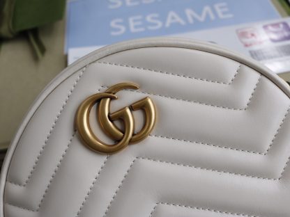 Gucci round mini white chain bag - Image 3