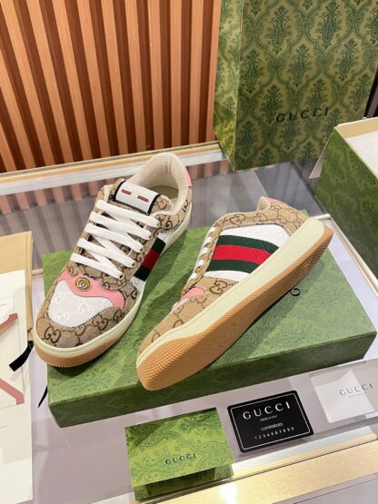 Gucci retro distressed elements, washed retro logo casual shoes on the tongue - Image 4