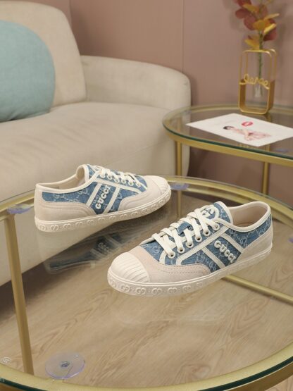 Gucci Double G embroidered low-top lace-up fashion sneakers - Image 4