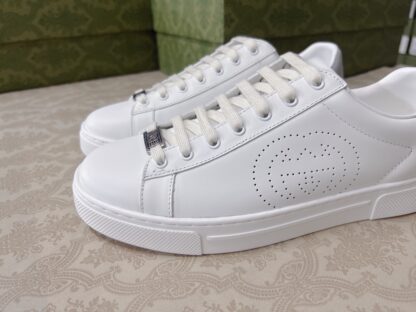 Gucci white shoes series - Image 4