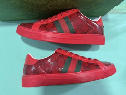 Gucci white shoes series - Image 4