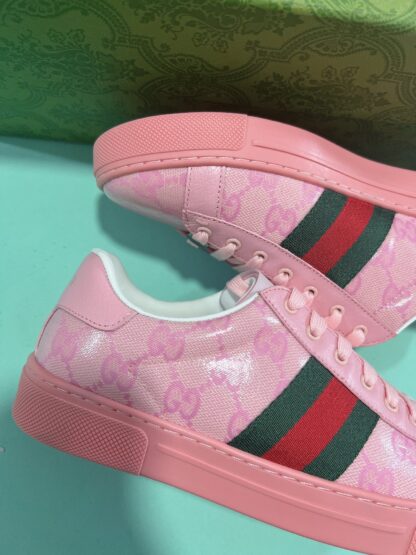 Gucci white shoes series - Image 4