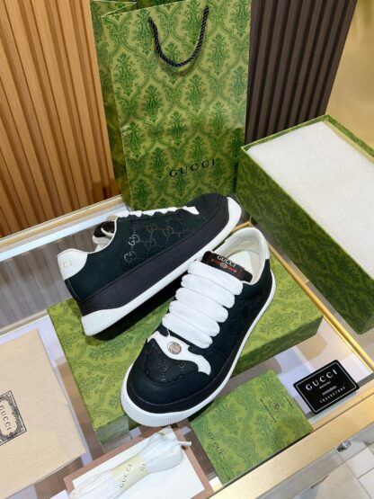 Gucci casual sneakers - Image 4