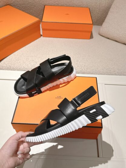 Hermes black and white comfortable casual style cross sandals with a bottom thickness of 4cm - Image 3
