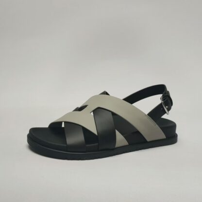 Hermès black and grey couple's woven sandals - Image 3
