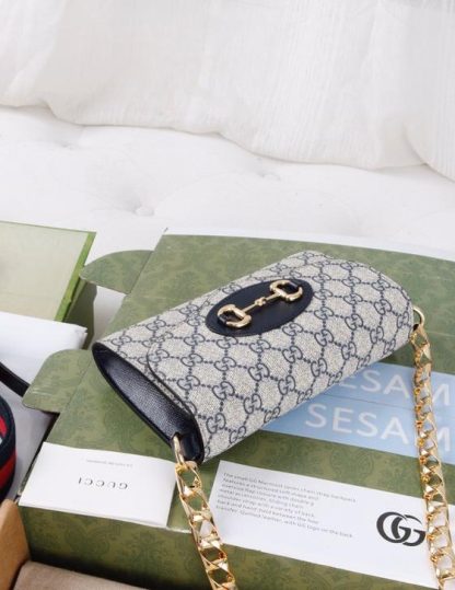 Gucci Horsebit Handbag - Image 3