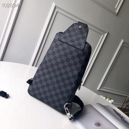 Louis Vuitton Avenue Shoulder Bag - Image 3