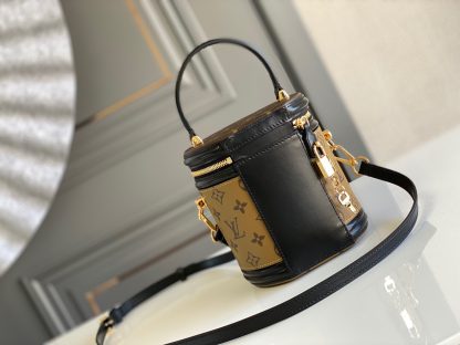 Louis Vuitton CANNES Handbag - Image 3