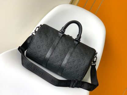 Louis Vuitton Keepall Bandoulière 35 Handbag - Image 3