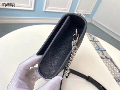 Louis Vuitton LOCKME CLUTCH handbag - Image 3
