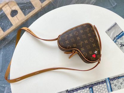 Louis Vuitton m45149 love bag - Image 3