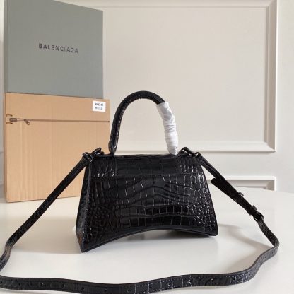 Balenciaga black bag with crocodile pattern - Image 3