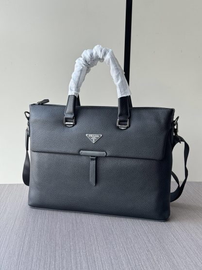 Prada Trendy Handbag - Image 3