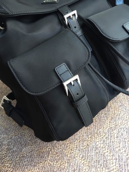 Prada classic fashion backpack - Image 3