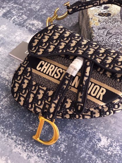Dior Oblique Saddle Bag - Image 3