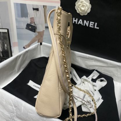 mini version of the Chanel 31 bag - Image 3