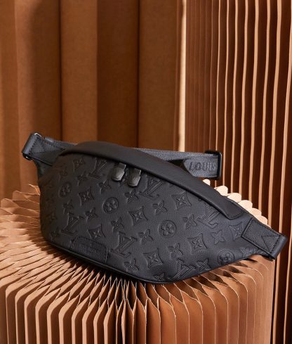 Louis Vuitton Discovery Waist Bag - Image 3