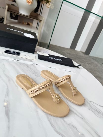 Chanel Spring/Summer Brown Chain Series Angle Slippers - Image 2