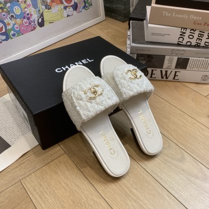 Chanel early autumn white cute sweet special and advanced slippers - Image 3