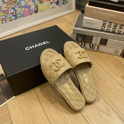 Chanel's new apricot-colored versatile slimming slippers - Image 3