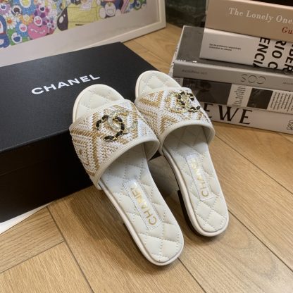 Chanel Spring and Summer Platinum and Flash Brick Double C Flat Slippers - Image 3