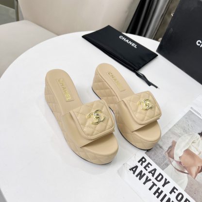 Chanel apricot spring and summer series European and American catwalk new slippers heel height 6.5 - Image 3