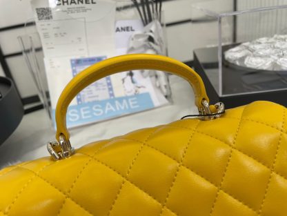 Chanel 22A latest Mini CF handbag classic quilted flap bag - Image 3